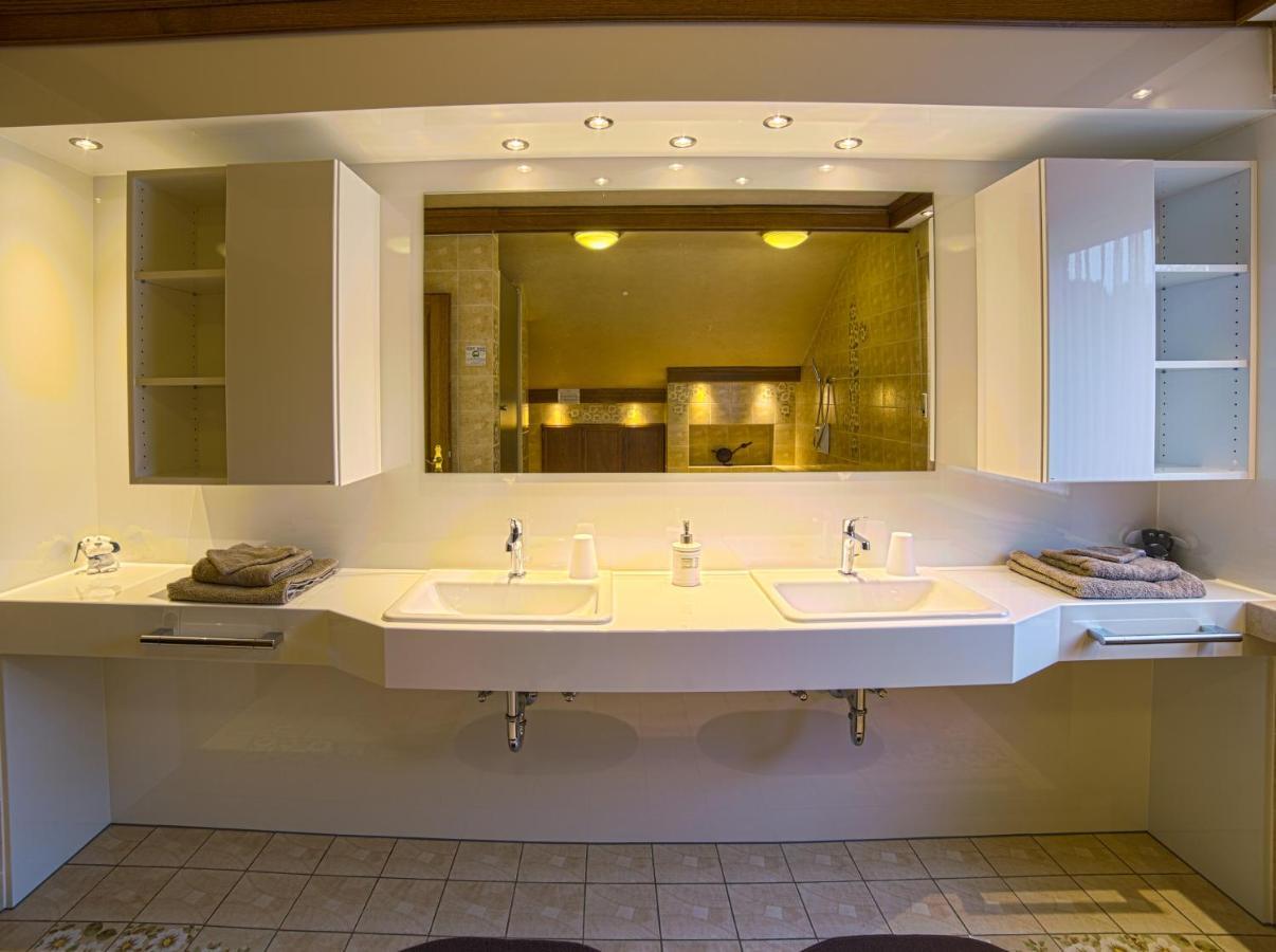 Eleganza Monschau Hotel Екстериор снимка