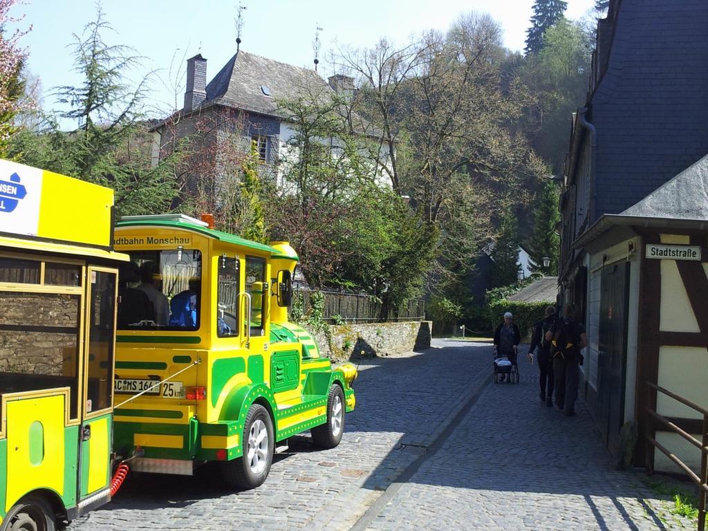 Eleganza Monschau Hotel Екстериор снимка
