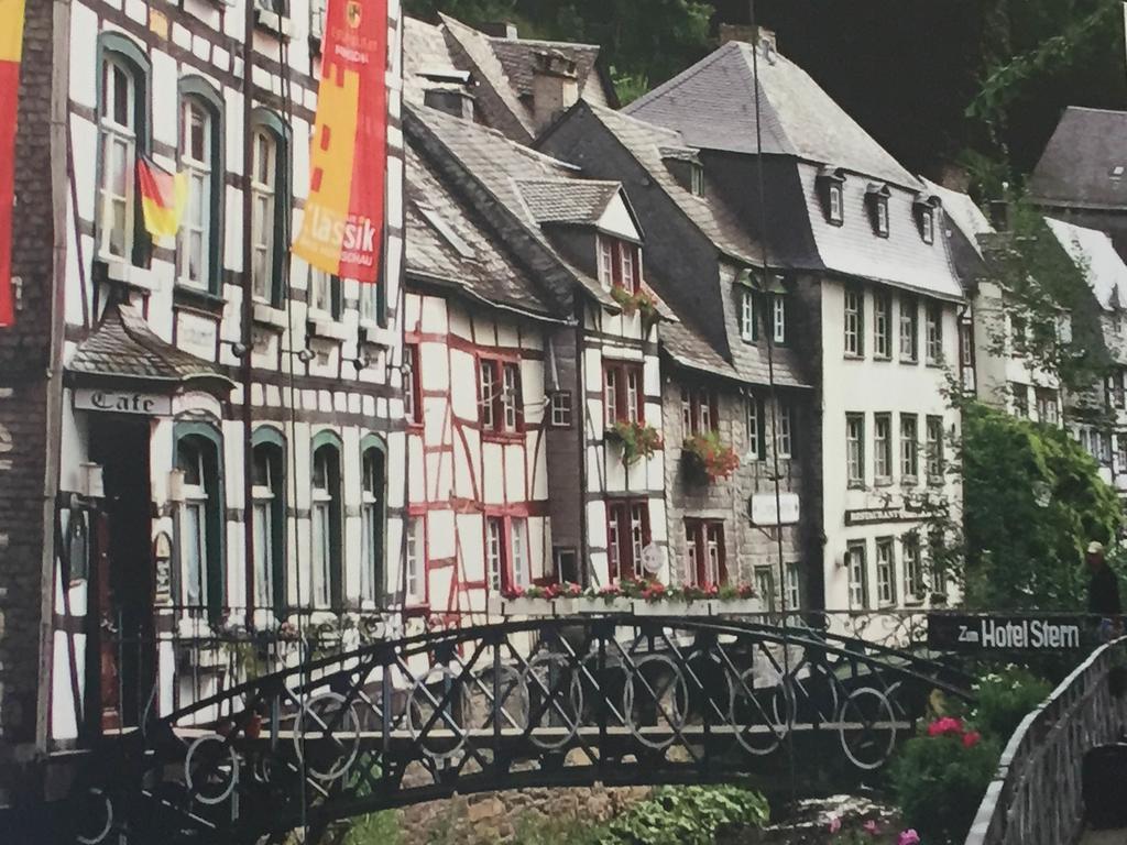 Eleganza Monschau Hotel Екстериор снимка