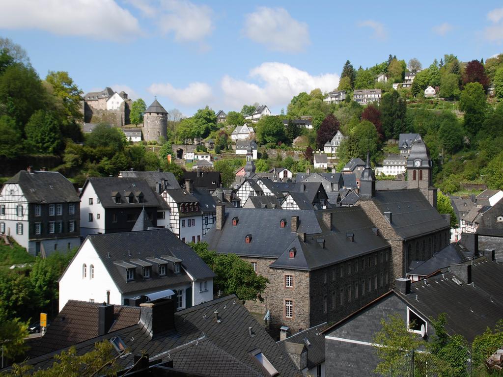 Eleganza Monschau Hotel Екстериор снимка